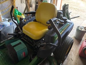 2015 John Deere Z920M Image