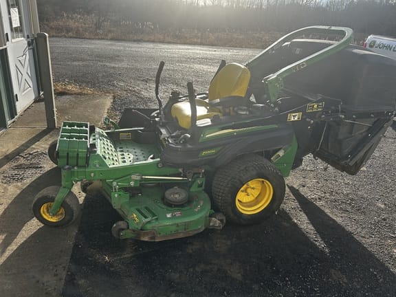 Main image John Deere Z930M