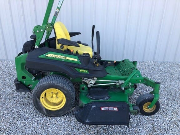 Main image John Deere Z930M