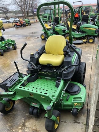 Main image John Deere Z930M