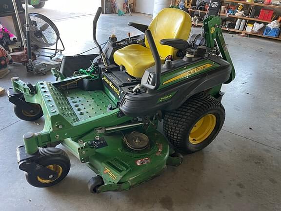 Image of John Deere Z930M equipment image 1