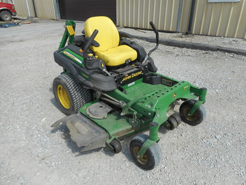 Main image John Deere Z930M