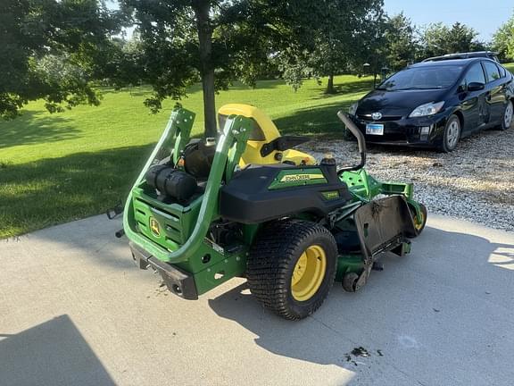 Image of John Deere Z930M equipment image 4