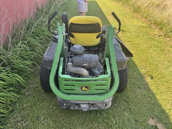 Image of John Deere Z930M equipment image 4