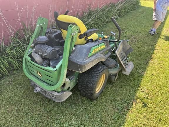 Image of John Deere Z930M equipment image 3