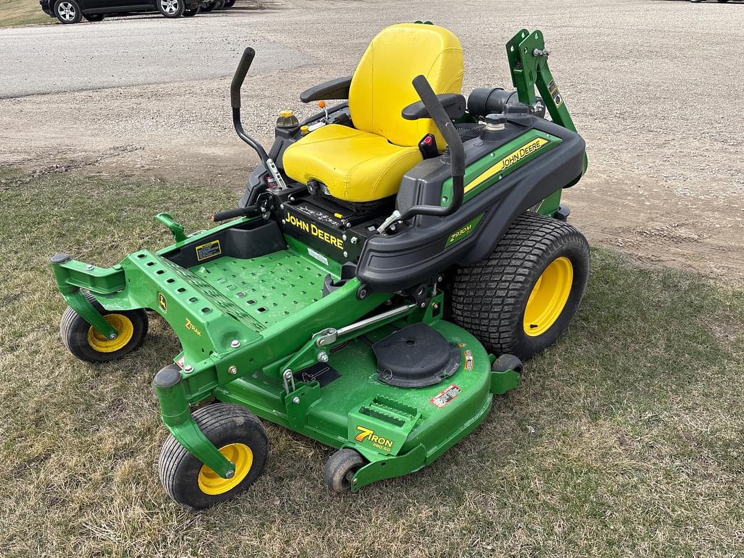 Image of John Deere Z930M Primary image