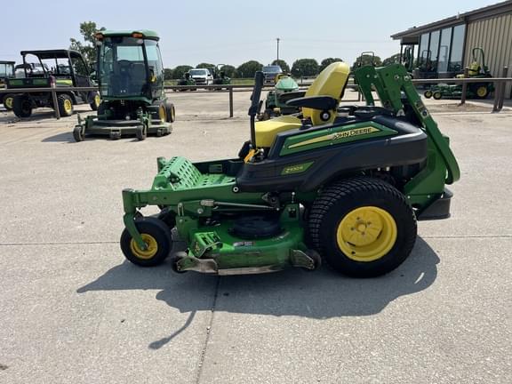 Image of John Deere Z930R equipment image 4