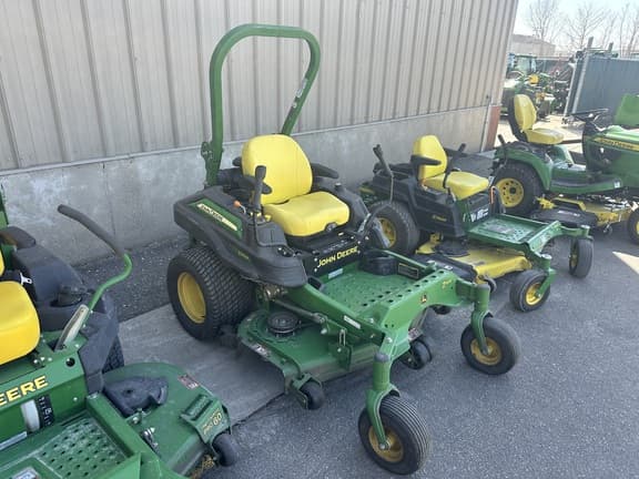 Image of John Deere Z930R equipment image 1