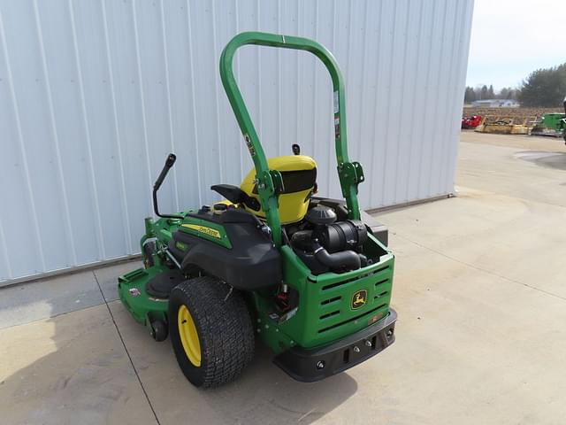 Image of John Deere Z930R equipment image 4