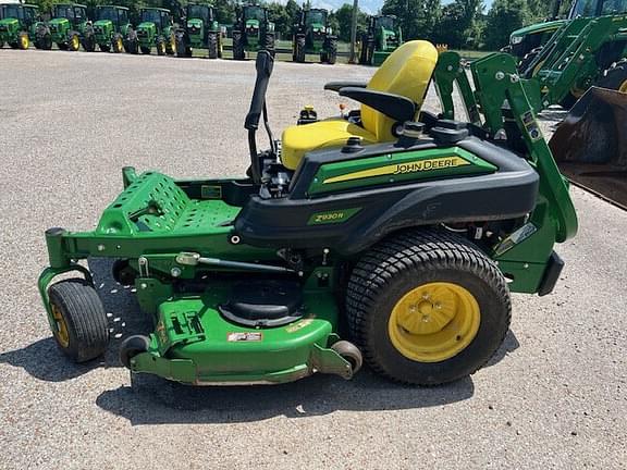 Image of John Deere Z930R equipment image 2