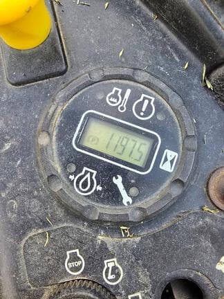 Image of John Deere Z950M equipment image 4