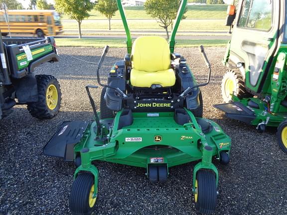 Image of John Deere Z950R equipment image 1