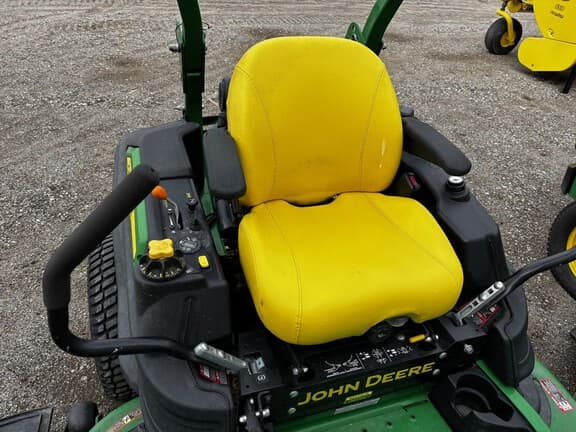 Image of John Deere Z960M equipment image 4