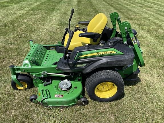Image of John Deere Z960R equipment image 1