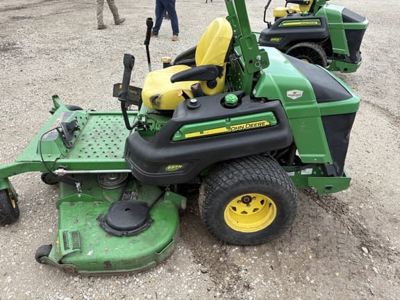 Image of John Deere Z997R equipment image 1
