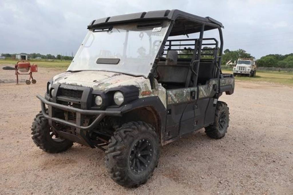 2015 Kawasaki Mule Pro FXT Equipment Image0