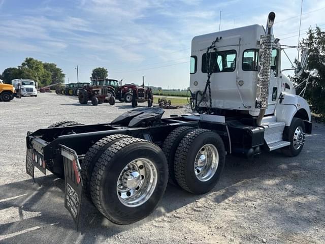 Image of Kenworth T440 equipment image 4