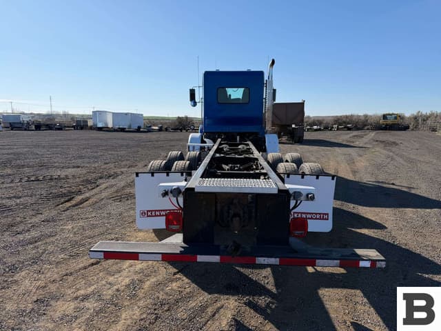 Image of Kenworth T800 equipment image 3