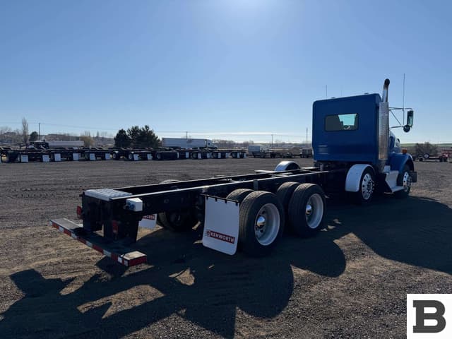 Image of Kenworth T800 equipment image 4