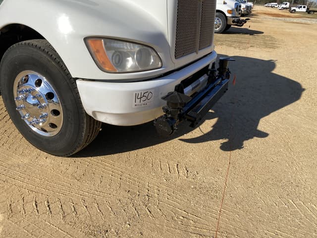 Image of Kenworth T300 equipment image 4