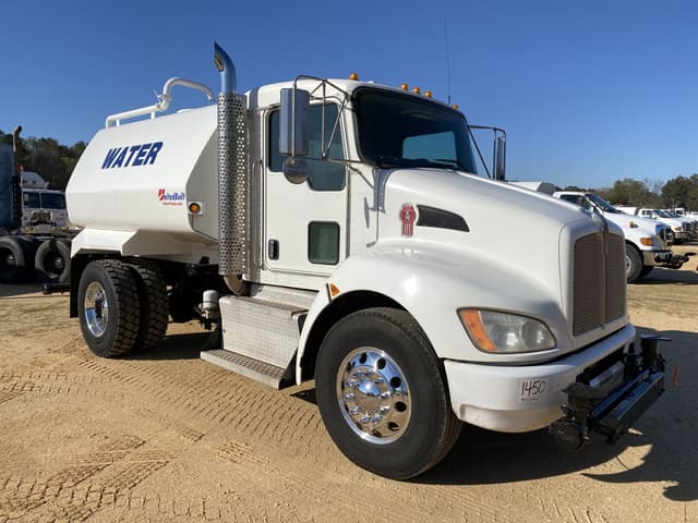 Image of Kenworth T300 equipment image 3