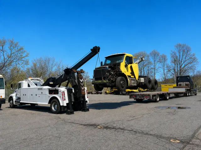 Image of Kenworth T370 equipment image 4