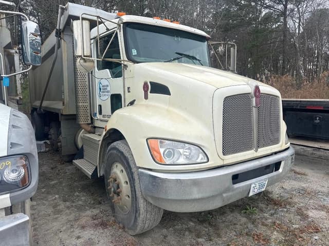 Image of Kenworth T370 equipment image 1