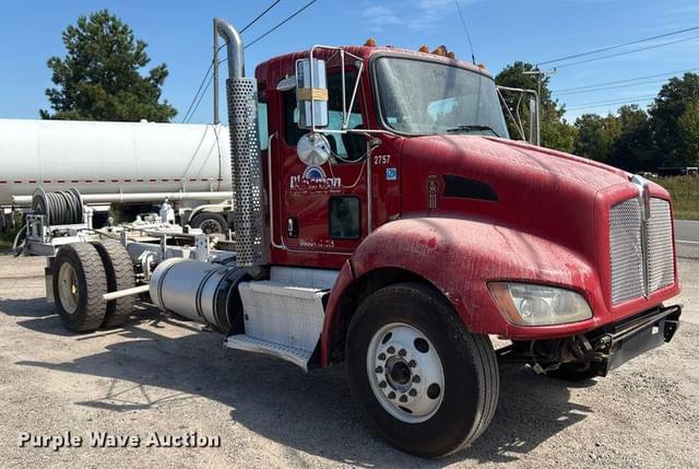 Image of Kenworth T370 equipment image 2