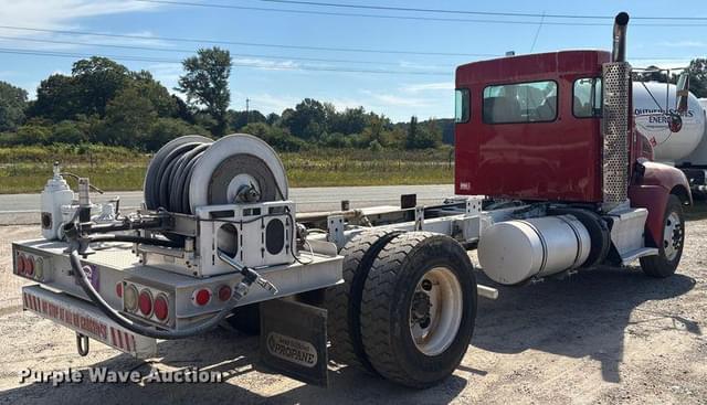Image of Kenworth T370 equipment image 4