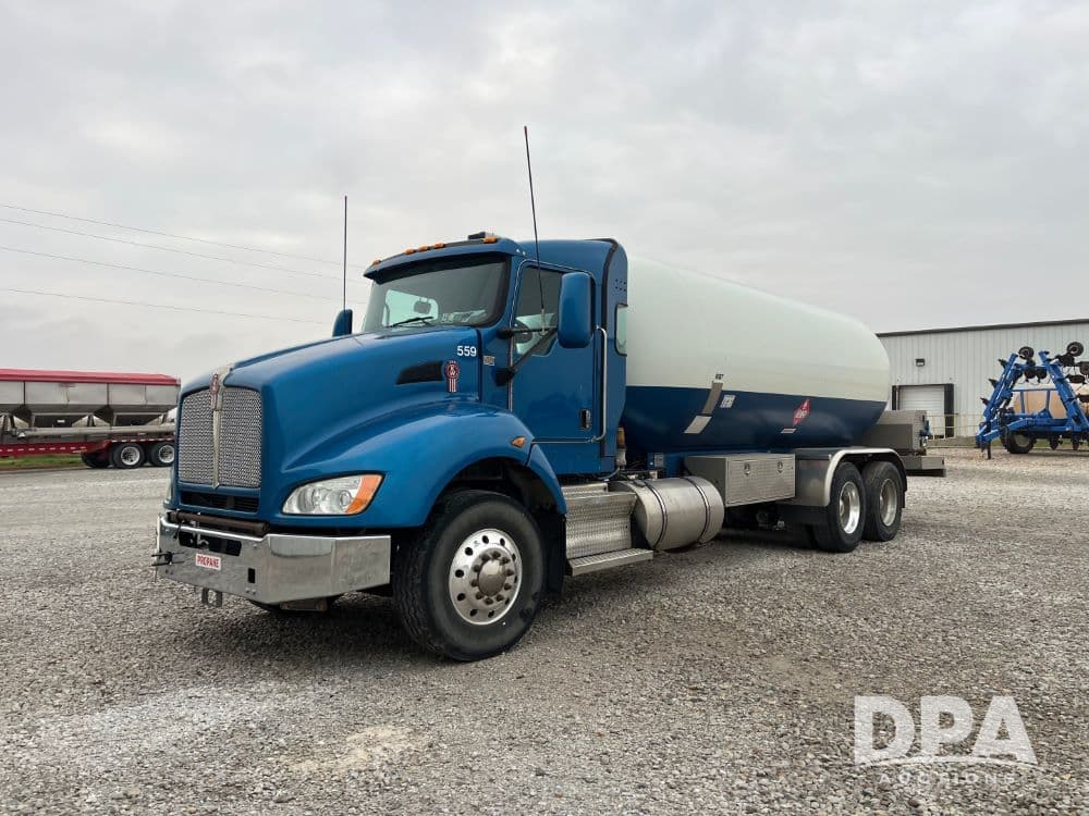 Image of Kenworth T440 Primary image