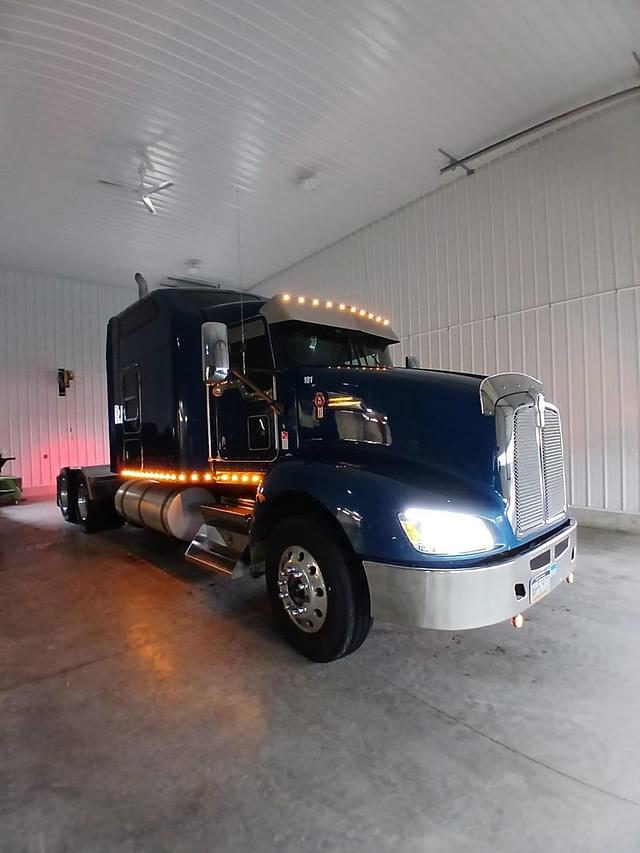 Image of Kenworth T660 equipment image 2