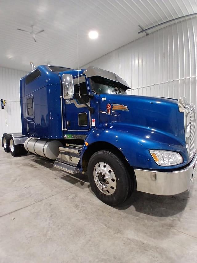 Image of Kenworth T660 equipment image 1