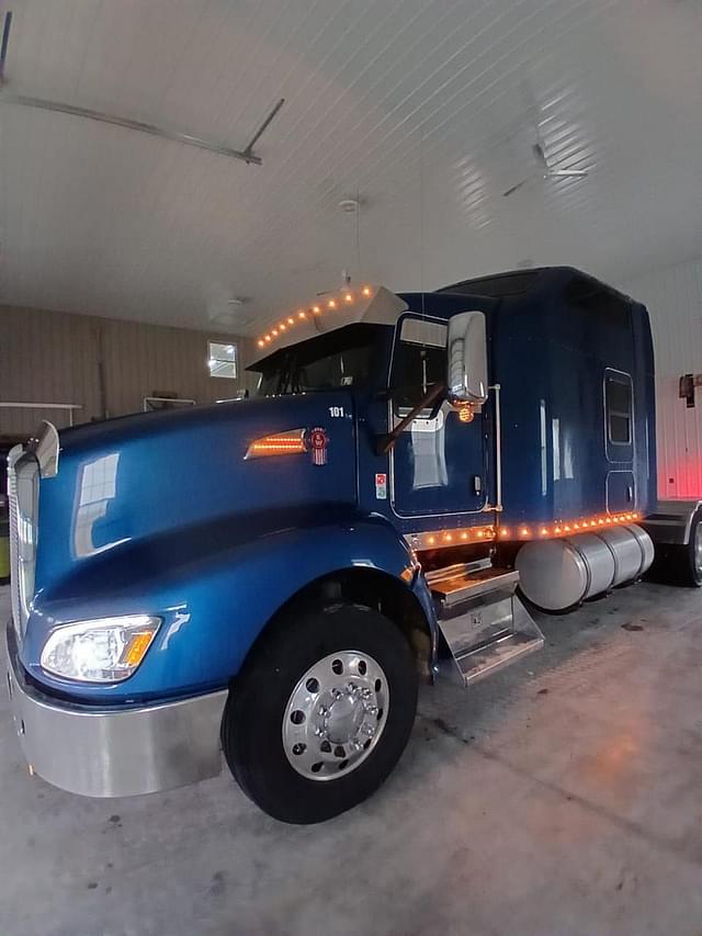 Image of Kenworth T660 equipment image 3
