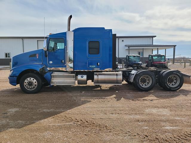 Image of Kenworth T660 equipment image 4