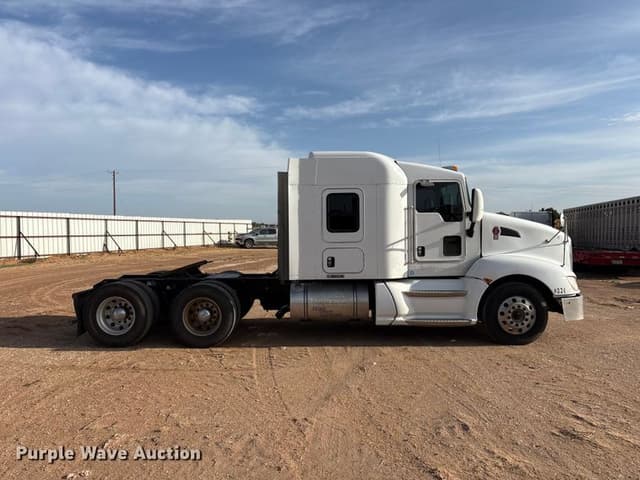 Image of Kenworth T660 equipment image 3