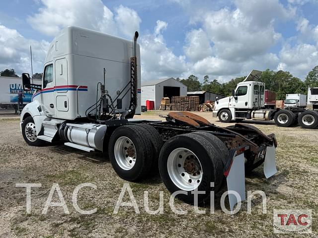Image of Kenworth T680 equipment image 2