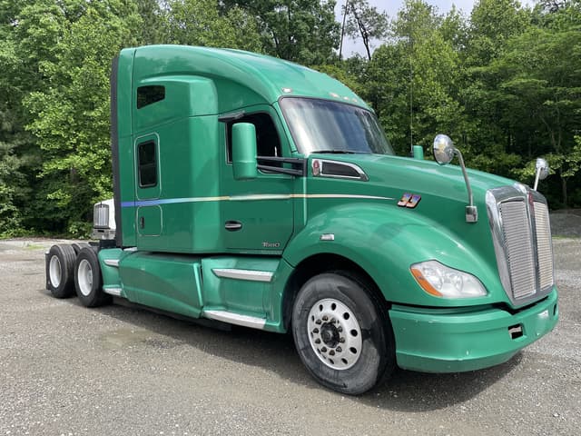 Image of Kenworth T680 equipment image 2