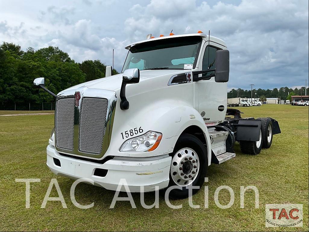 Image of Kenworth T680 Primary image