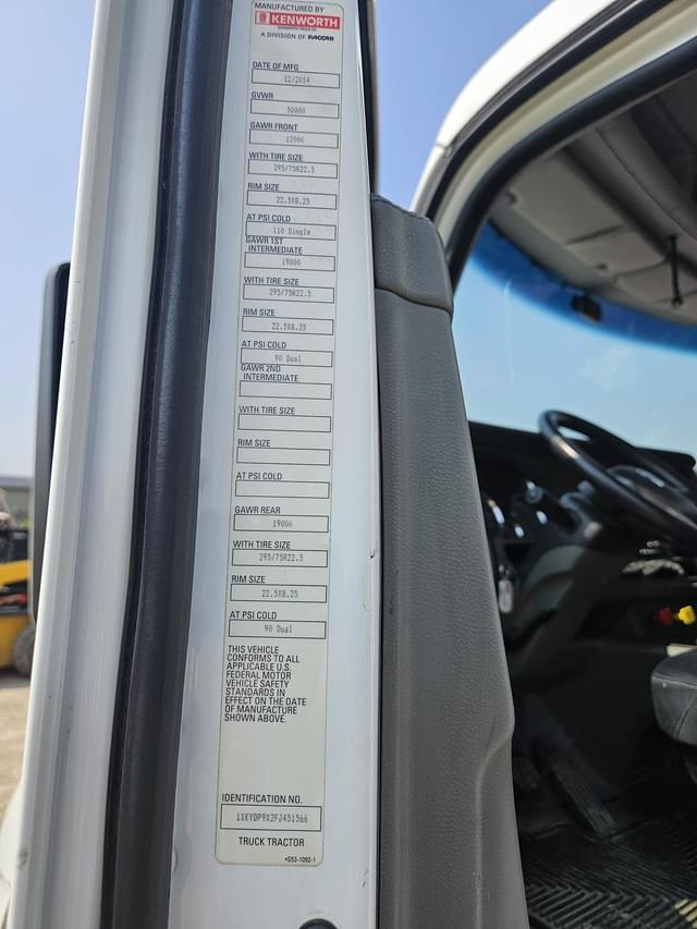Image of Kenworth T680 equipment image 2