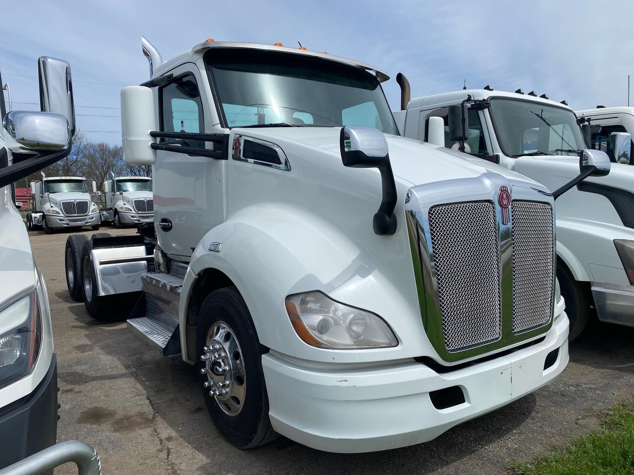 Main image Kenworth T680