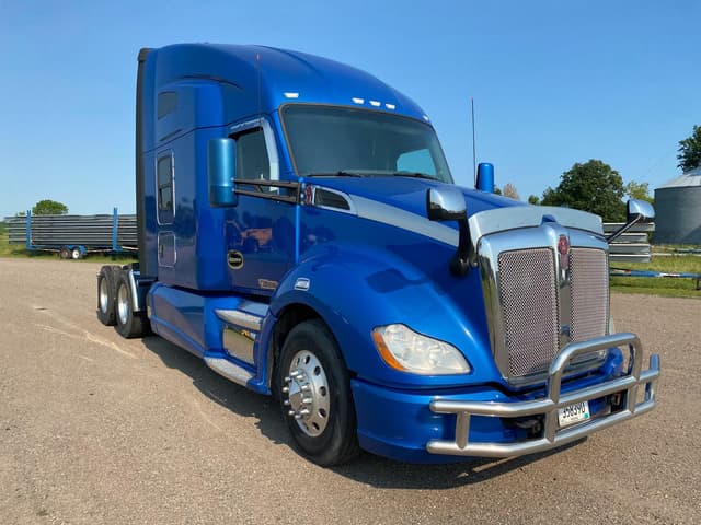 Image of Kenworth T680 equipment image 2
