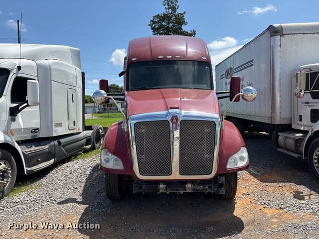 Image of Kenworth T680 equipment image 1