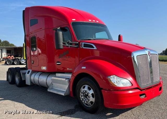Image of Kenworth T680 equipment image 2