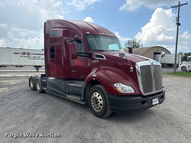 Image of Kenworth T680 equipment image 2