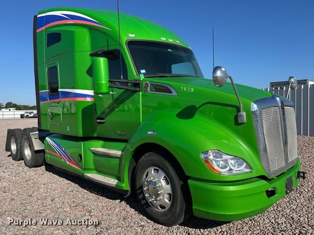 Image of Kenworth T680 equipment image 2