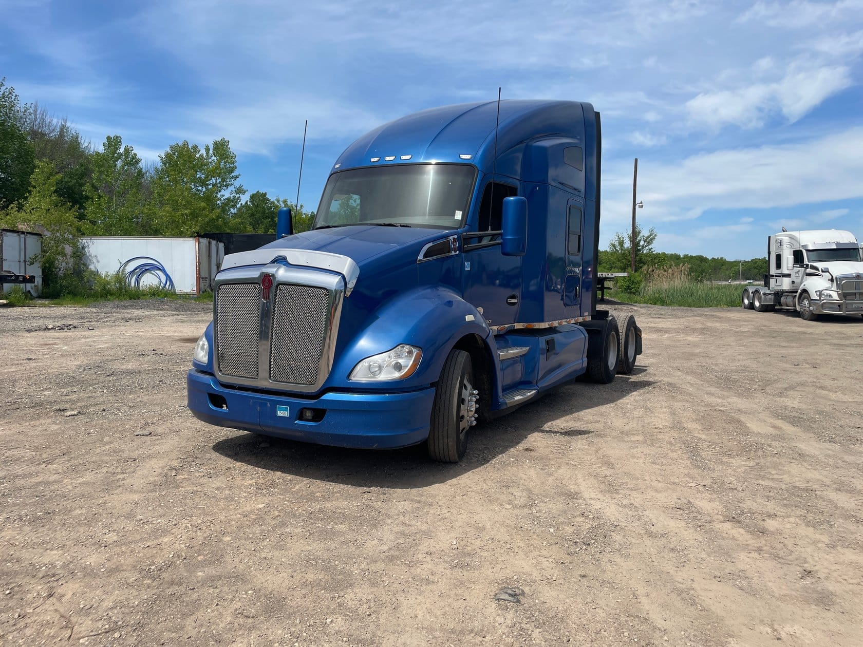 2015 Kenworth T680 Equipment Image0