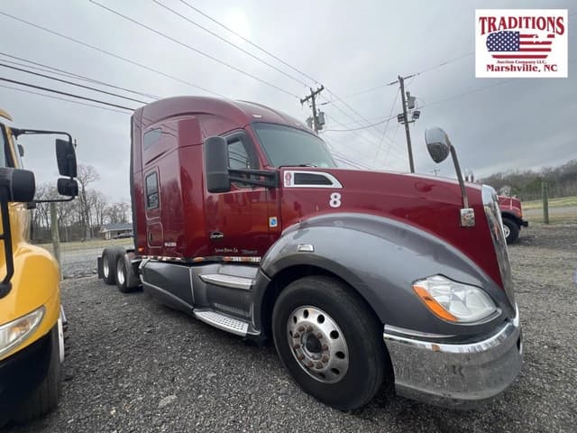 Image of Kenworth T680 equipment image 2