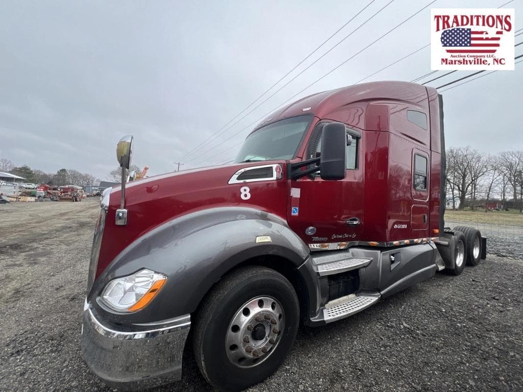 Image of Kenworth T680 Primary image
