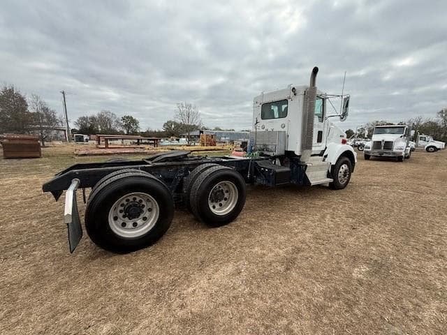 Image of Kenworth T800 equipment image 2