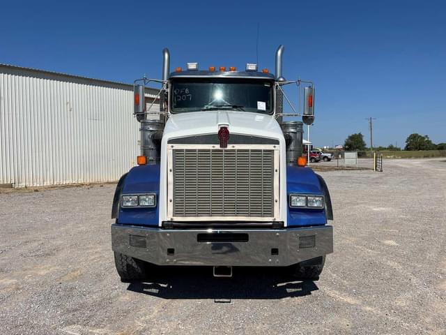 Image of Kenworth T800 equipment image 1